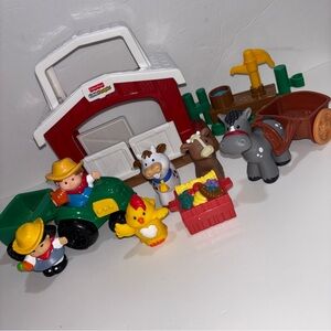 2002 Vintage Fisher Price Little People Red Barn Set with Animals and Tractor